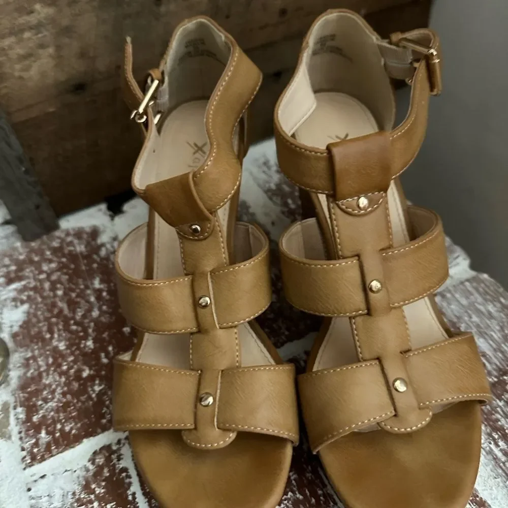NWOB- Xappeal Marlie Sandals/ Wedges